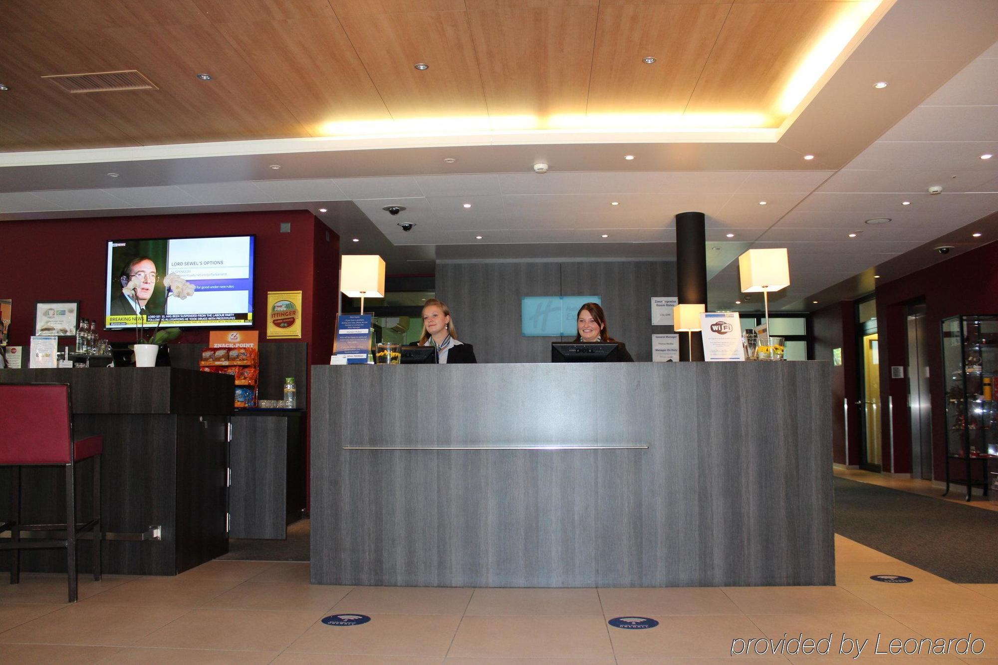 Holiday Inn Express Zurich Airport, An Ihg Hotel Рюмланг Экстерьер фото